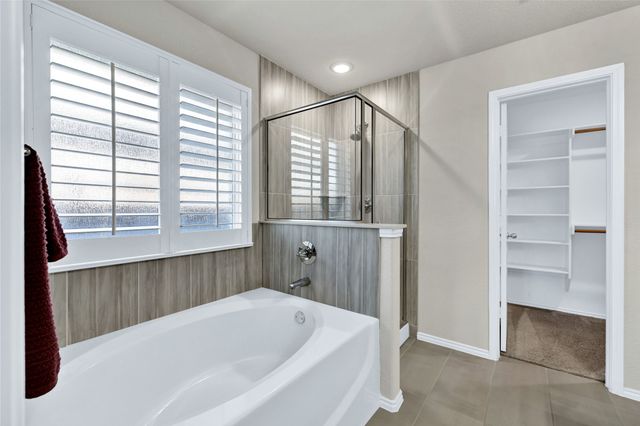 4501 Ridgehurst Lane, Fort Worth, TX 76036