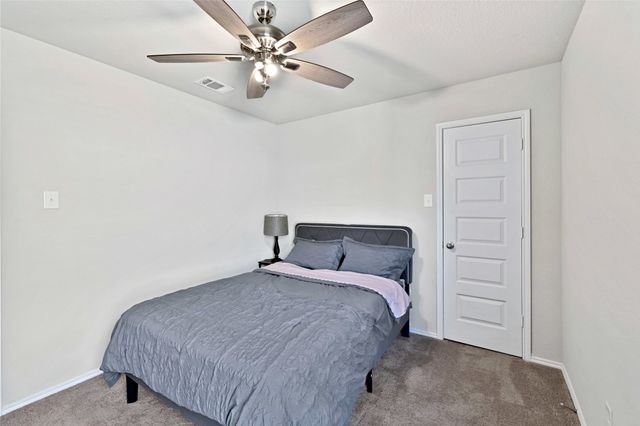 4501 Ridgehurst Lane, Fort Worth, TX 76036