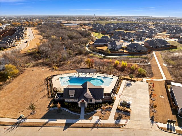 4501 Ridgehurst Lane, Fort Worth, TX 76036