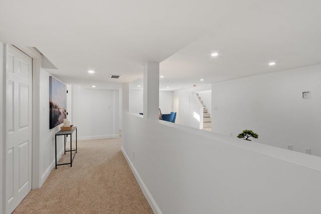 13 Centerville Drive, Salem, NH 03079