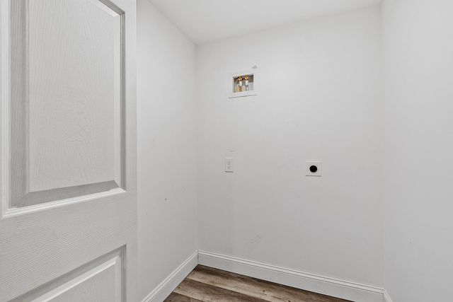 13 Centerville Drive, Salem, NH 03079