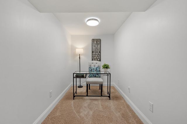 13 Centerville Drive, Salem, NH 03079