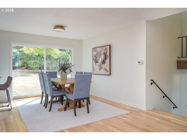 13810 Se HOLGATE Blvd, Portland, OR 97236