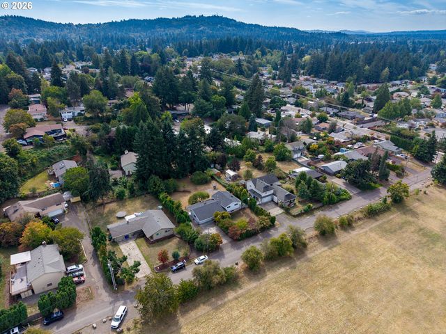 13810 Se HOLGATE Blvd, Portland, OR 97236