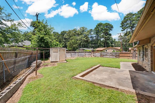 2 Wemberly Drive, Little Rock, AR 72209