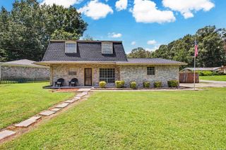 2 Wemberly Drive, Little Rock, AR 72209