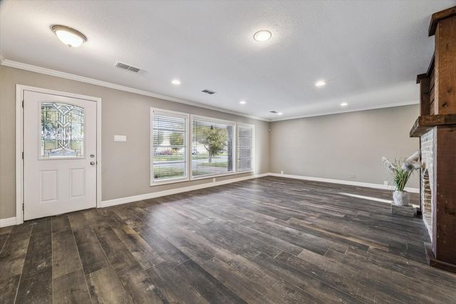 1205 Marine Drive, Galveston, TX 77550