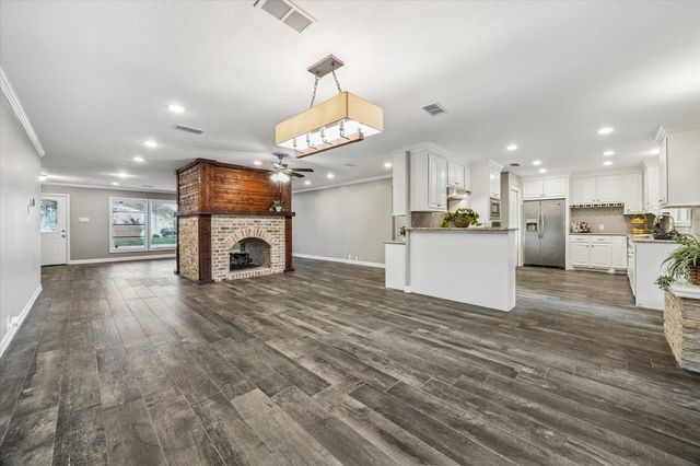 1205 Marine Drive, Galveston, TX 77550