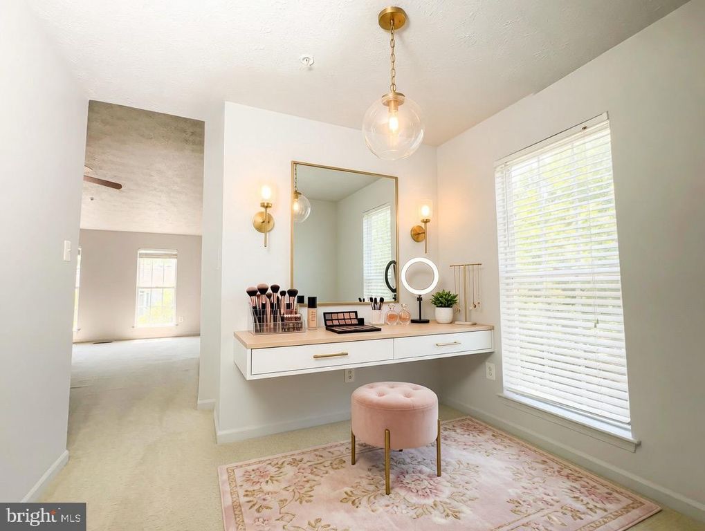 Image 19 of property listing at 4000 EASTVIEW CT, Bowie, MD 20716
