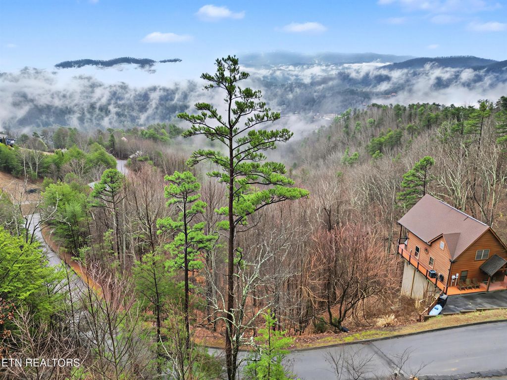 0 Autumn Ridge Way, Sevierville, TN 37876