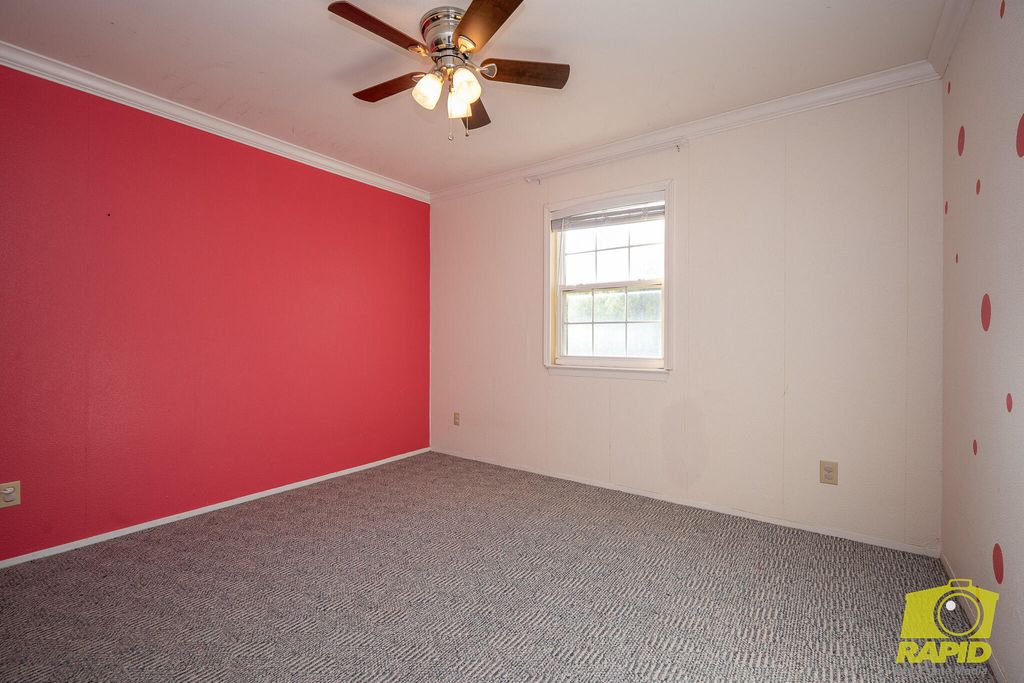 Image 38 of property listing at 2062 Country Club Estates Circle, San Angelo, TX 76904