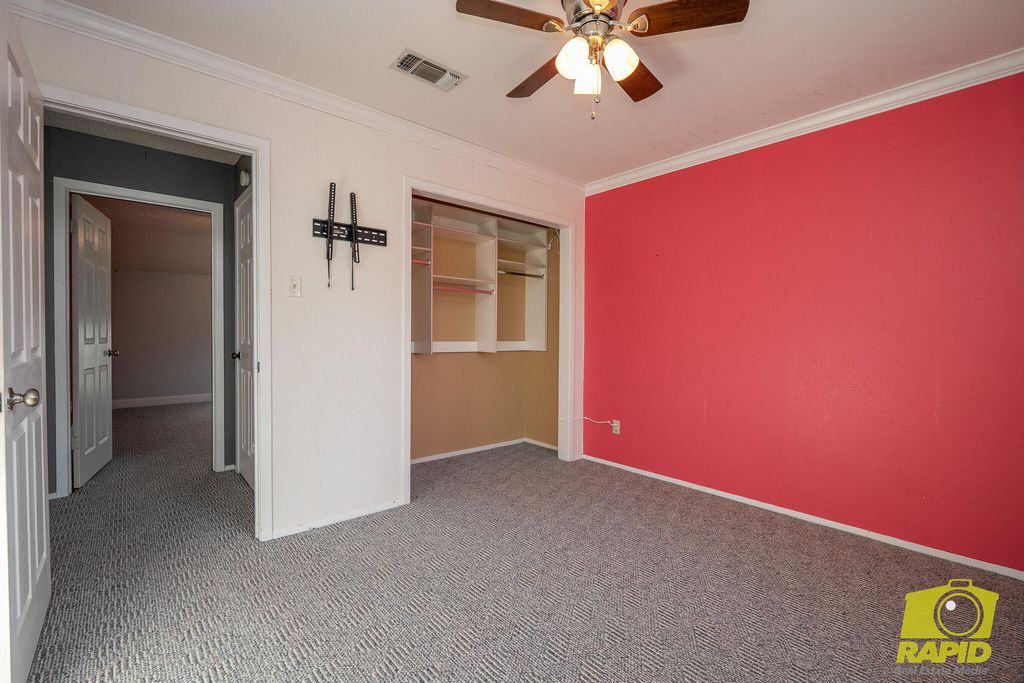 Image 39 of property listing at 2062 Country Club Estates Circle, San Angelo, TX 76904
