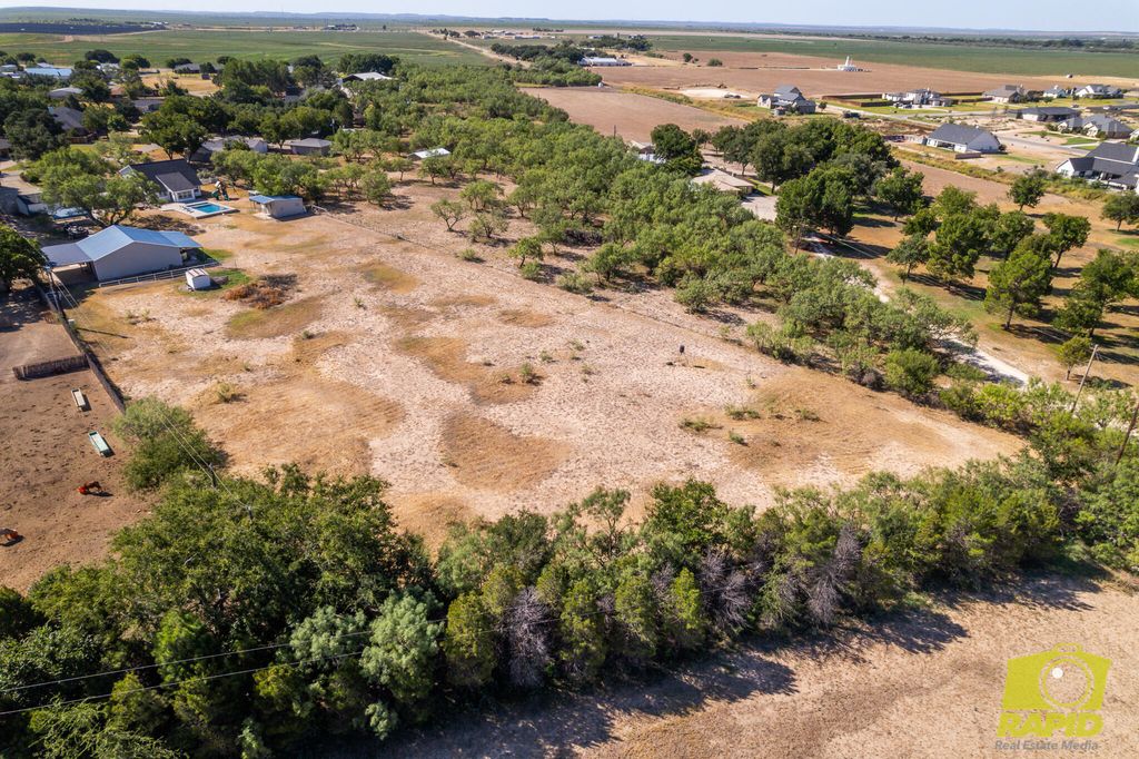 Image 71 of property listing at 2062 Country Club Estates Circle, San Angelo, TX 76904