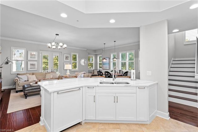 1104 6th ST S # 1, Naples, FL 34102