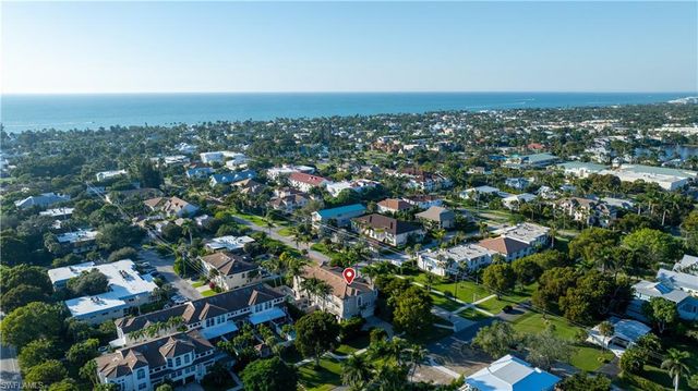 1104 6th ST S # 1, Naples, FL 34102