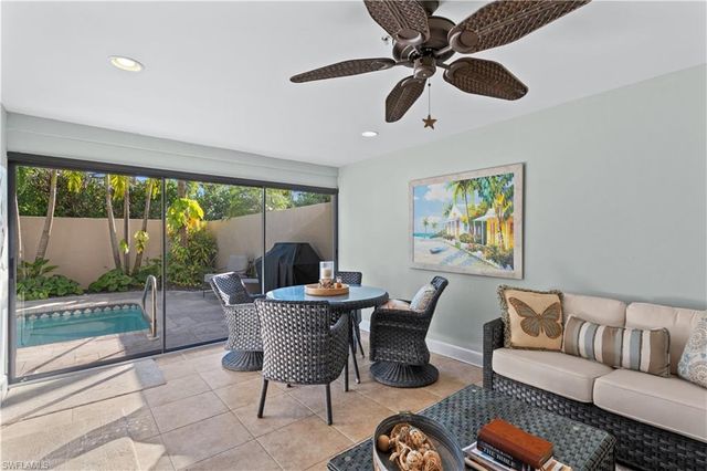 1104 6th ST S # 1, Naples, FL 34102