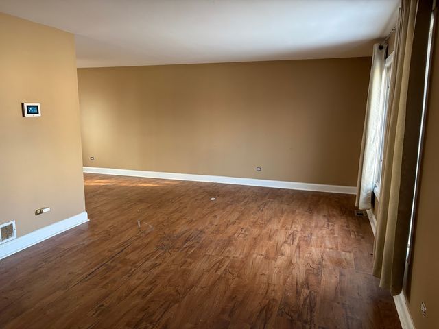 5301 Imperial Drive, Richton Park, IL 60471