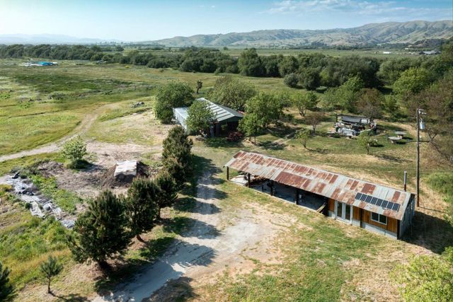 7954-7958 Lovers Lane, Hollister, CA 95023