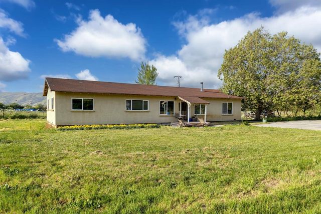 7954-7958 Lovers Lane, Hollister, CA 95023