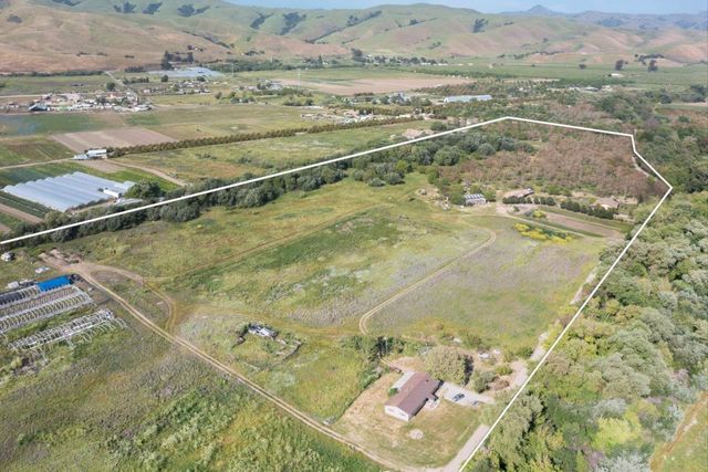 7954-7958 Lovers Lane, Hollister, CA 95023