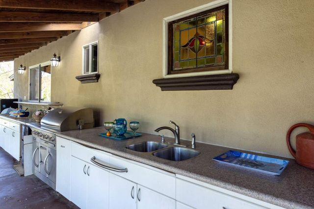 7954-7958 Lovers Lane, Hollister, CA 95023