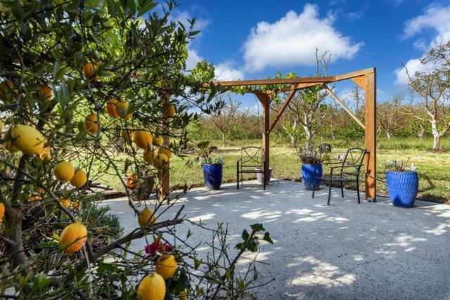 7954-7958 Lovers Lane, Hollister, CA 95023