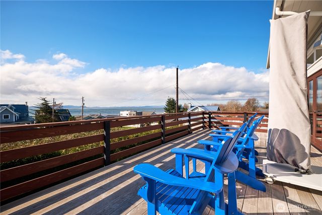 749 Kendor Drive, Point Roberts, WA 98281