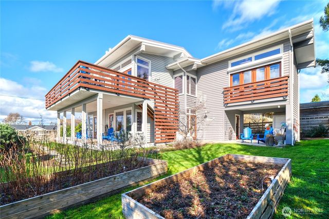 749 Kendor Drive, Point Roberts, WA 98281