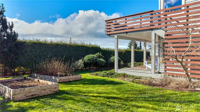 749 Kendor Drive, Point Roberts, WA 98281