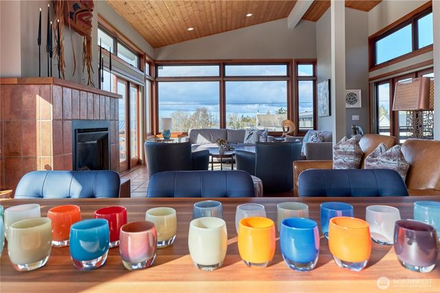 749 Kendor Drive, Point Roberts, WA 98281