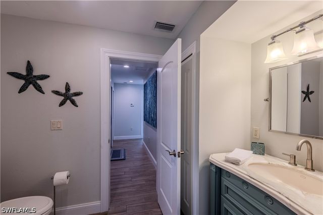1385 Wisconsin DR, Naples, FL 34103