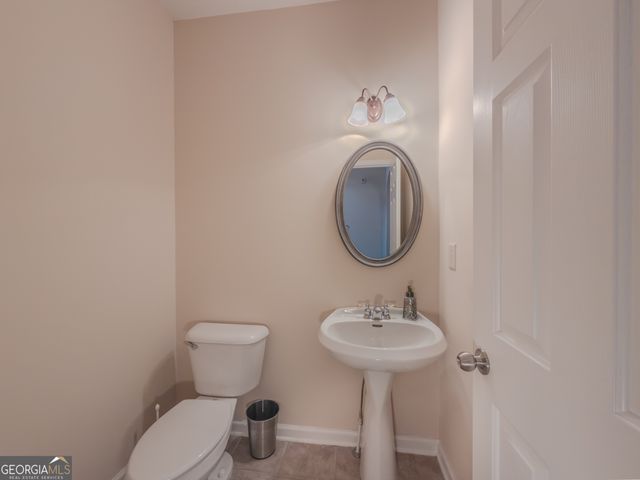 1935 Hickory Station Circle, Snellville, GA 30078