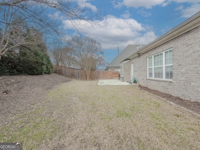 1935 Hickory Station Circle, Snellville, GA 30078