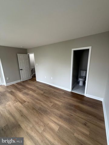 5853 SUITLAND RD, Suitland, MD 20746