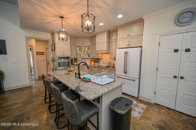 13976 Myers Plantation Road, Byhalia, MS 38611
