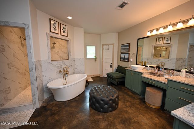 13976 Myers Plantation Road, Byhalia, MS 38611