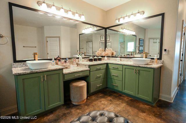 13976 Myers Plantation Road, Byhalia, MS 38611