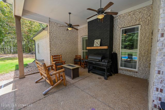 13976 Myers Plantation Road, Byhalia, MS 38611
