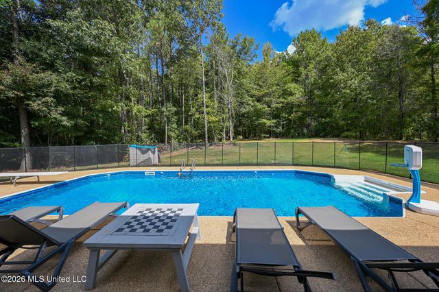 13976 Myers Plantation Road, Byhalia, MS 38611