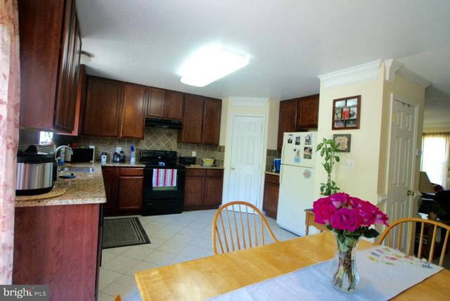 104 EASTSIDE LN, Winchester, VA 22602