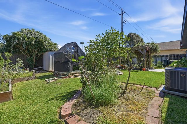 1330 Hitchin Lane, Channelview, TX 77530