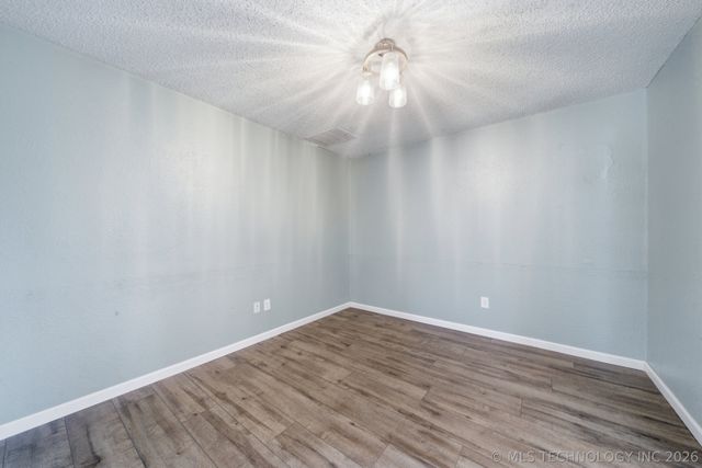 1612 E Reno Street, Broken Arrow, OK 74012