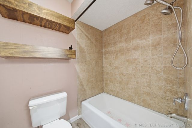 1612 E Reno Street, Broken Arrow, OK 74012