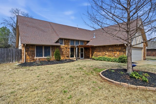 1612 E Reno Street, Broken Arrow, OK 74012