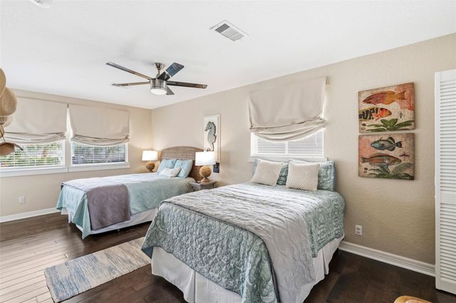 523 Paradise Drive, Galveston, TX 77554