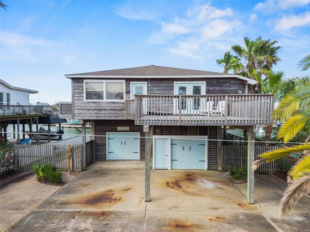 523 Paradise Drive, Galveston, TX 77554