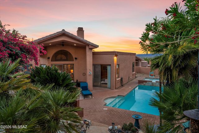 10050 N Alder Spring Drive, Oro Valley, AZ 85737