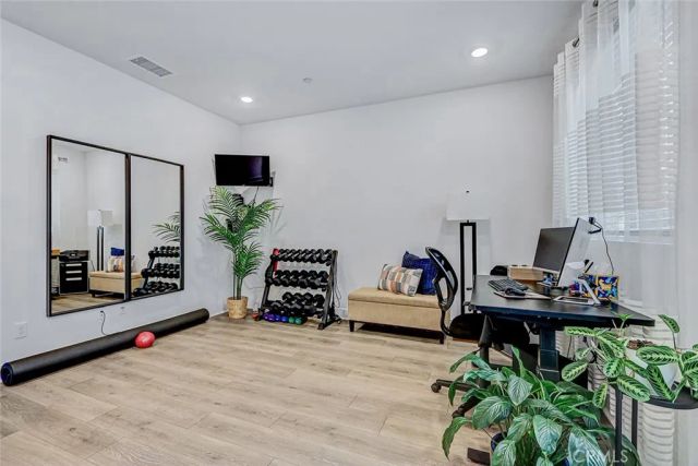 1669 Yorktown, San Pedro, CA 90732