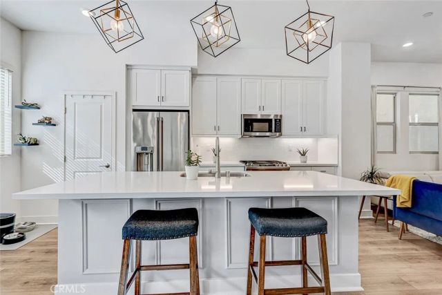 1669 Yorktown, San Pedro, CA 90732