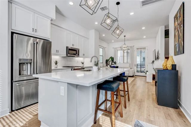 1669 Yorktown, San Pedro, CA 90732